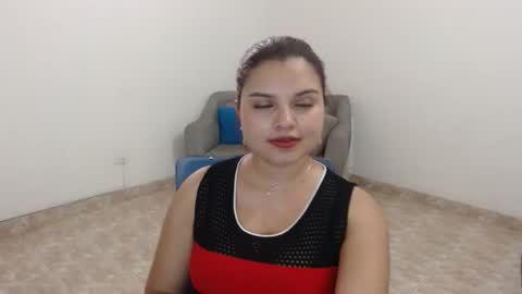 Snapshot of salome_gonzales_ chatting on January 8, 8:07 pm Salome online show from January 8, 8:07 pm