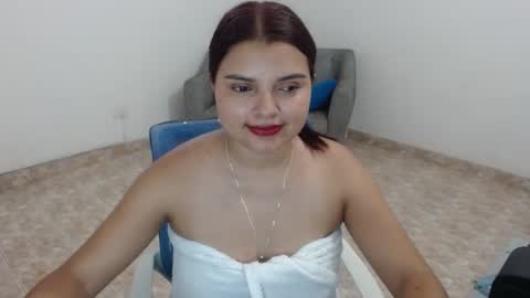 Snapshot of salome_gonzales_ chatting on December 6, 9:07 pm Salome online show from December 6, 9:07 pm