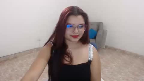 Snapshot of salome_gonzales_ chatting on January 14, 6:28 pm Salome online show from January 14, 6:28 pm