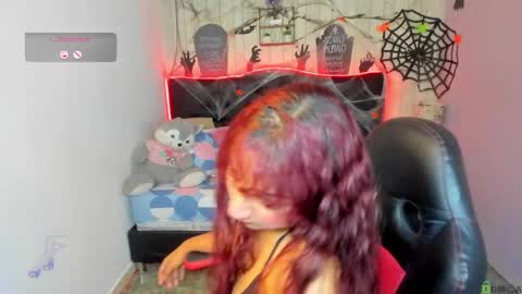 Snapshot of salome_rojas_ chatting on October 18, 8:46 pm Salome online show from October 18, 8:46 pm