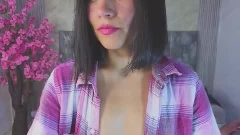 Salome  online show from November 19, 1:32 pm