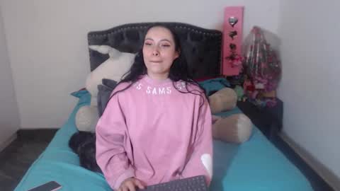 Snapshot of salomefox2 chatting on October 10, 4:51 am yenny online show from October 10, 4:51 am