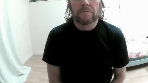 Saltimbanquier  Salt  ou  Banquier  online show from January 10, 1:52 pm