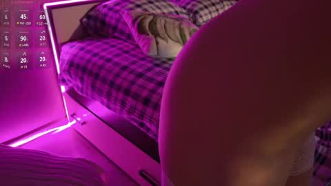 Chris online show from October 25, 3:23 pm