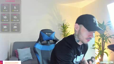 Salvatore online show from November 16, 3:52 am