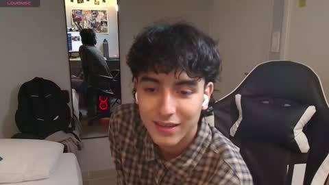 salvatore_montt online show from March 11, 4:30 am