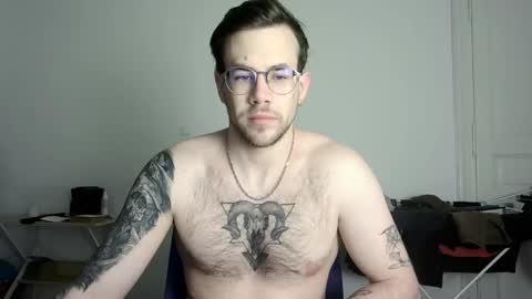 Zac online show from March 9, 9:46 pm