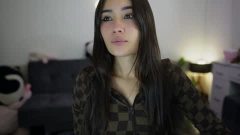 Stefana    or    Samchispas online show from January 21, 10:30 pm