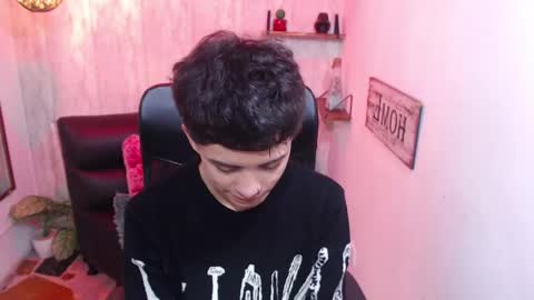 Sam online show from February 28, 1:25 pm