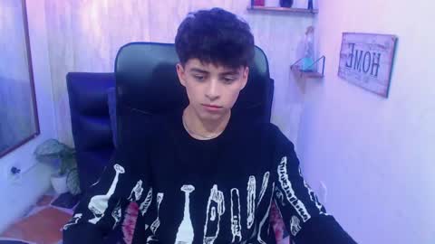 Sam online show from February 4, 4:08 pm