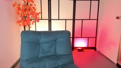 Sam online show from December 3, 1:12 pm