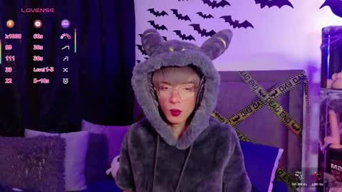 Sam online show from November 1, 9:41 am