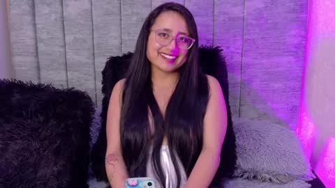 Snapshot of samanta_fischer chatting on October 18, 3:16 pm Sammy online show from October 18, 3:16 pm