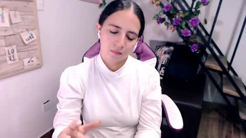 samantha online show from April 16, 8:09 pm