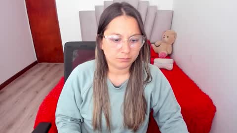 Samantha  online show from March 18, 7:42 pm