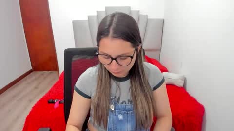 Samantha  online show from March 5, 8:29 pm