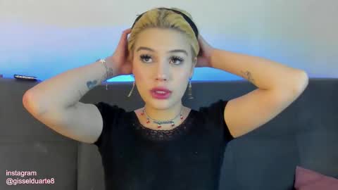 Snapshot of samantha_browwnn chatting on September 20, 8:45 pm samantha_browwnn online show from September 20, 8:45 pm