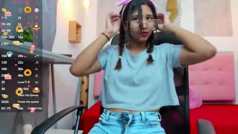    online show from December 3, 11:00 am