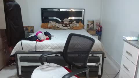 samantha singh1 online show from March 13, 4:16 am