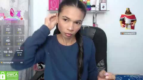 Snapshot of samanthaa_queen chatting on October 1, 11:09 am sam online show from October 1, 11:09 am