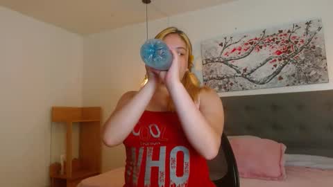 samanthachop online show from March 17, 7:19 pm