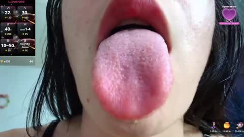 samanthahoteer96 online show from May 14, 2:54 am