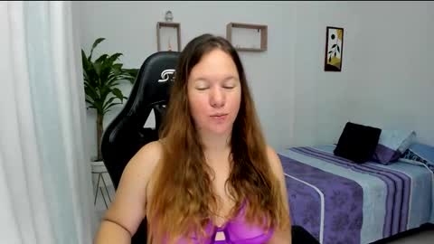 Samantha samy online show from February 2, 11:11 pm