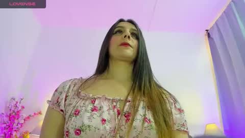 samanthamillher1021 online show from November 5, 4:42 pm