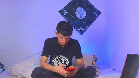 samevansx online show from November 20, 8:17 pm