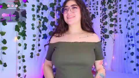 samii evans  online show from February 18, 7:52 am