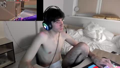 Sam online show from February 10, 4:54 pm