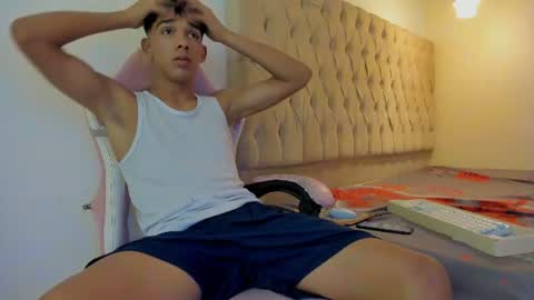 samir_19x online show from June 20, 3:13 am