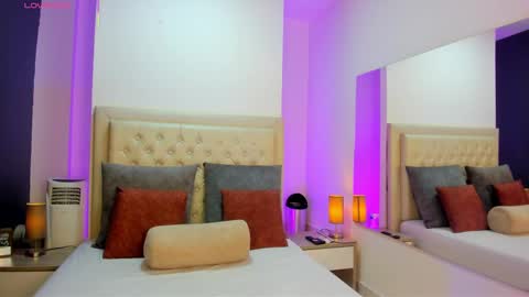 Snapshot of sammanta_grey chatting on October 12, 8:54 pm Samantha online show from October 12, 8:54 pm