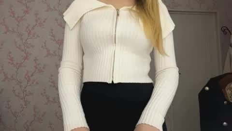 Elina online show from February 27, 7:34 am