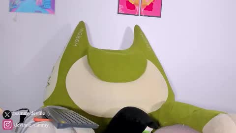 sammy devinne online show from February 26, 10:57 pm