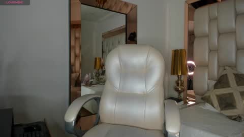 Sammy online show from December 5, 5:33 pm