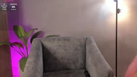 sammycutee online show from April 7, 4:03 am