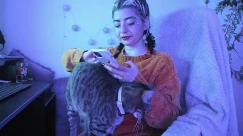   online show from January 29, 3:54 am