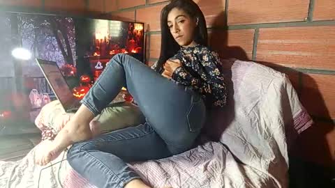 Samantha ferrer online show from October 20, 9:09 pm