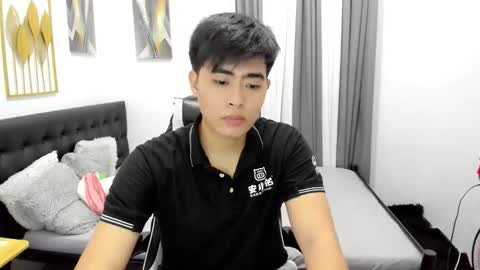 Sam online show from March 31, 11:43 am