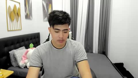 Sam online show from March 18, 12:38 am