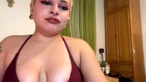 Samymoon online show from January 15, 6:50 pm