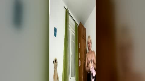 Samymoon online show from June 15, 2:31 pm