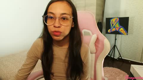 Special show on 17 december and 23 UwU online show from December 17, 3:50 am