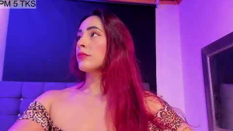 Snapshot of samypink_ chatting on October 20, 3:11 am samy online show from October 20, 3:11 am
