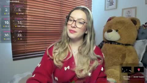 Samanta online show from April 6, 1:01 pm