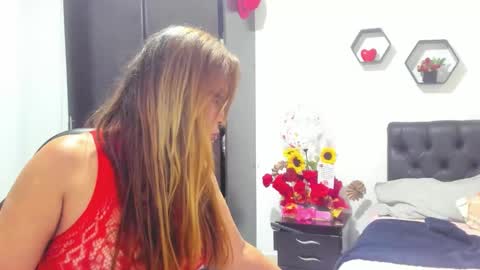 Sanddi  online show from February 19, 10:31 pm