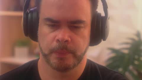 Sanders online show from January 16, 3:26 am