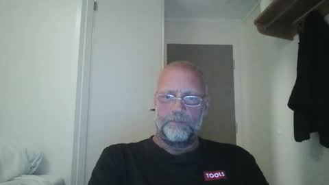 Snapshot of sandnesrune523 chatting on September 25, 6:04 pm sandnesrune523 online show from September 25, 6:04 pm