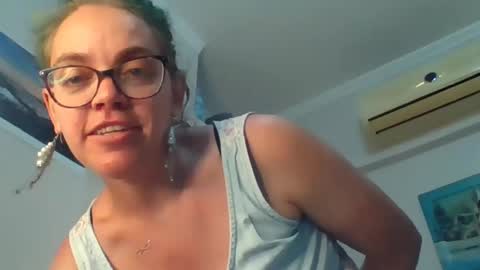 Sandra online show from May 14, 6:17 pm